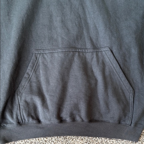 Raising Canes Men’s Medium Embroidered Hooded Sweatshirt - Picture 3 of 5